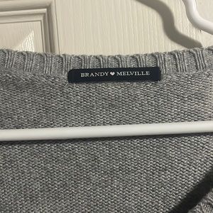 Brandy Melville sweater mid cropped